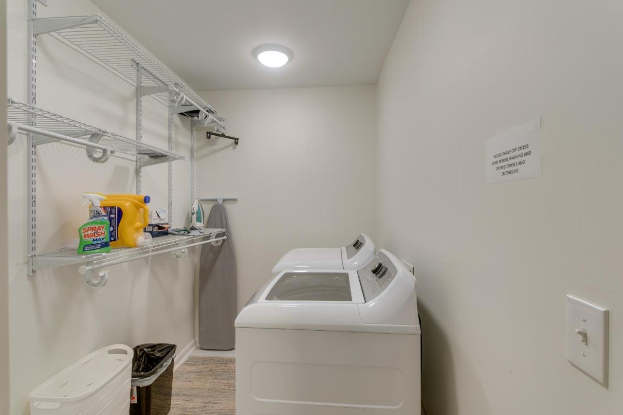 Spacious St Simons Island Vacation Rental With Pool! St. Simons Island 외부 사진