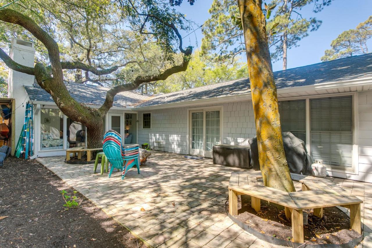 Spacious St Simons Island Vacation Rental With Pool! St. Simons Island 외부 사진