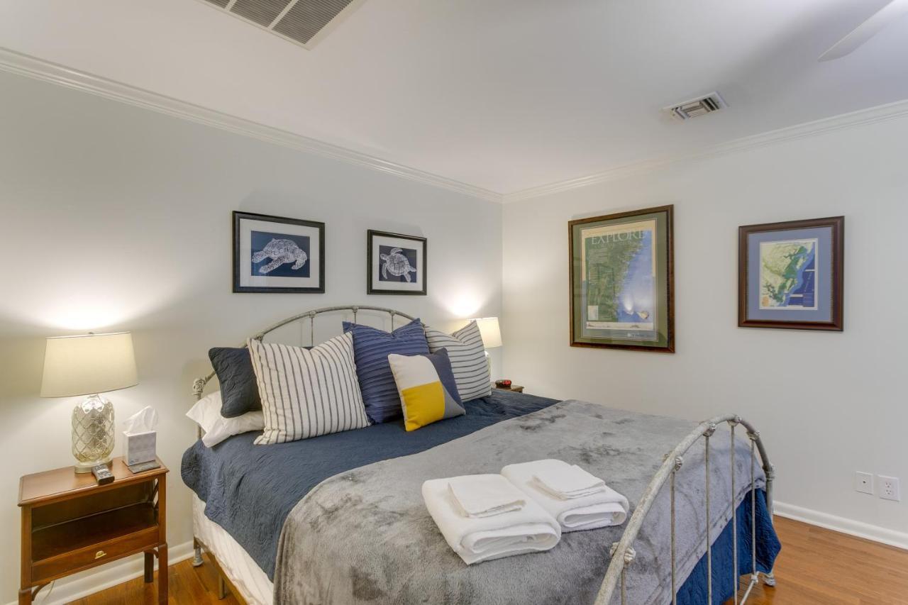 Spacious St Simons Island Vacation Rental With Pool! St. Simons Island 외부 사진