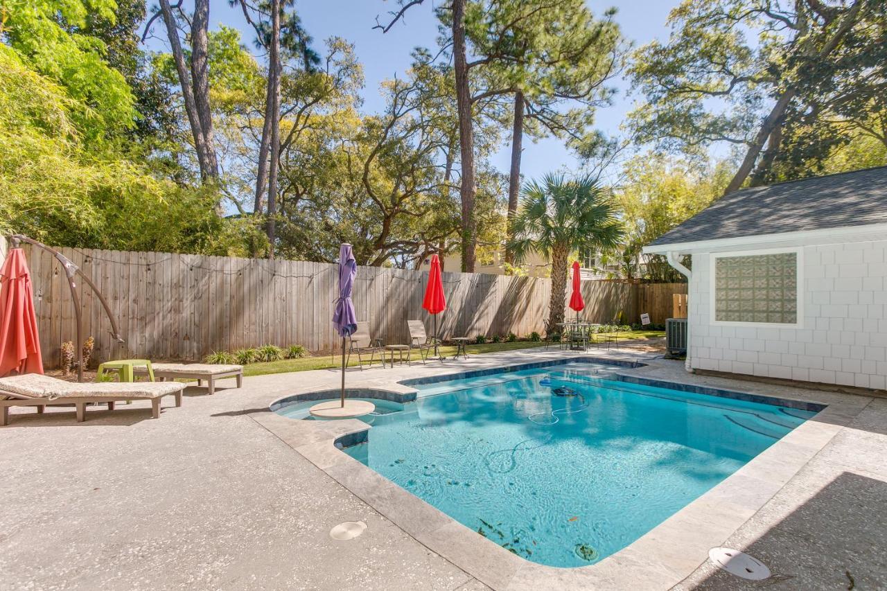 Spacious St Simons Island Vacation Rental With Pool! St. Simons Island 외부 사진