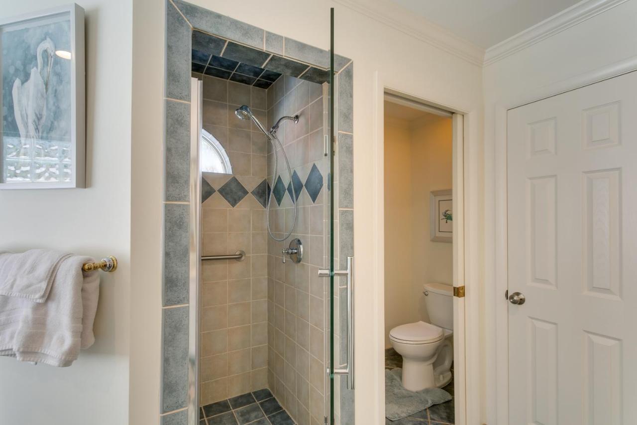 Spacious St Simons Island Vacation Rental With Pool! St. Simons Island 외부 사진